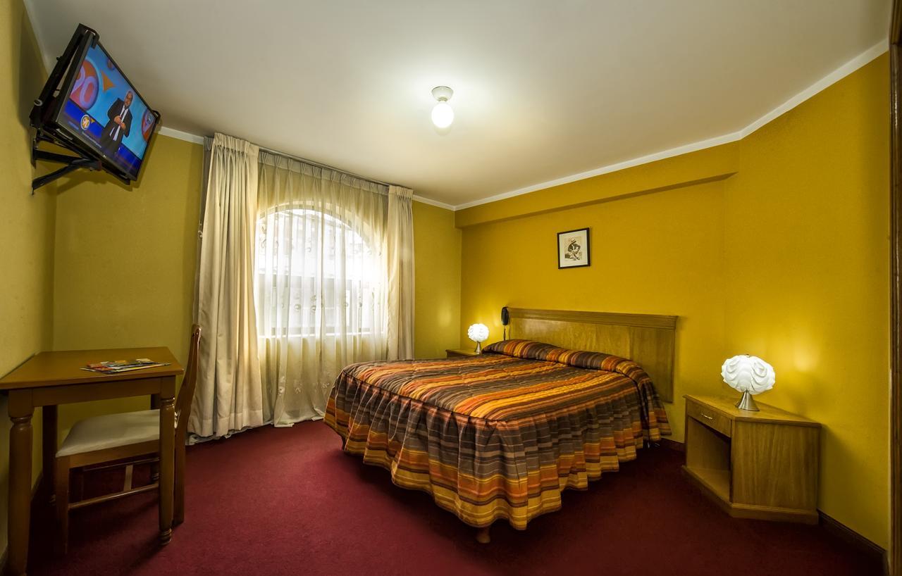 Monte Blanco Hotel Уарас Экстерьер фото
